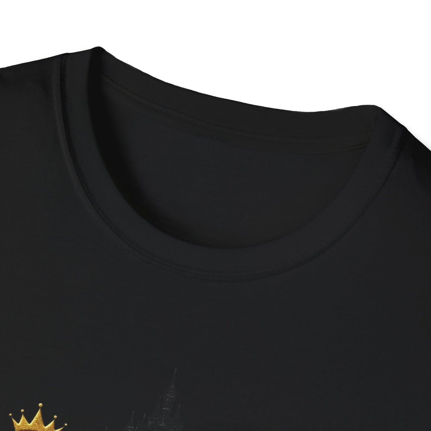 QUEEN OF THE CASTLE | Softstyle T-Shirt